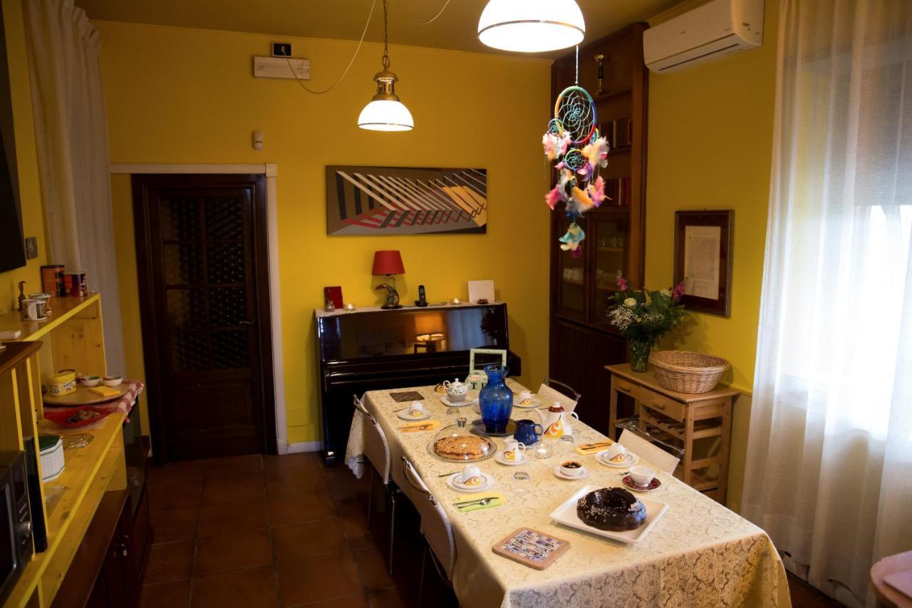 L'Acchiappasogni Bed And Breakfast Colle di Fuori Exterior foto